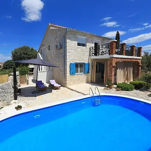 Apartament Antica